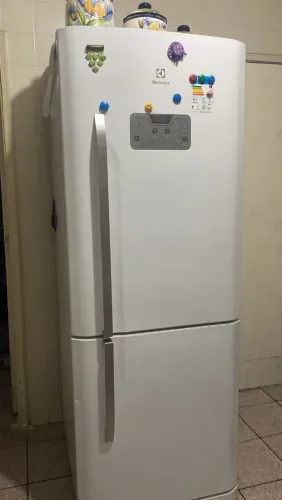 Geladeira electrolux
