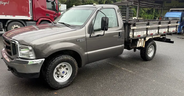 Ford F-350 3.9 8V Turbo Diesel Mec. 2001
