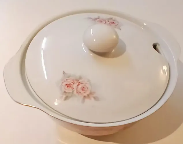 Sopeira de porcelana