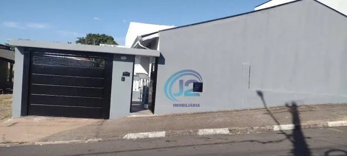 Casa com 2 dormitórios para Locação centro Santo Antônio de Posse