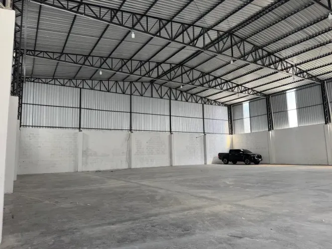 Galpão Novo para Locação no Distrito Industrial com 900m²