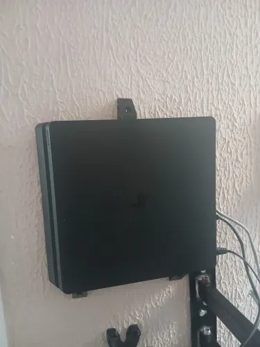 PlayStation 4 slim