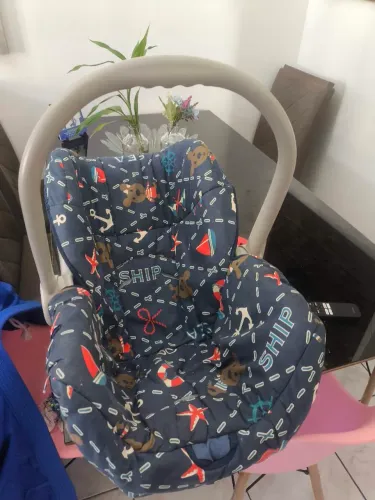 Bebe conforto desapego