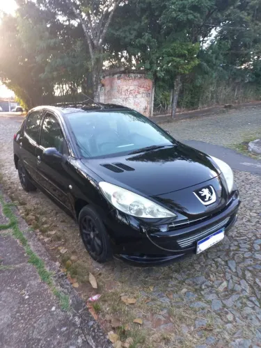 Peugeot 207 XR 1.4 Flex 8V 5P 2012