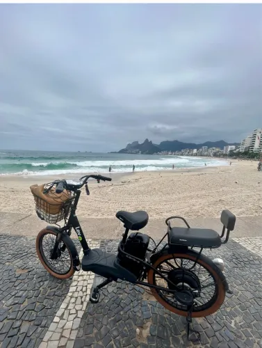 Bike elétrica LEV S (cadastro na loja)