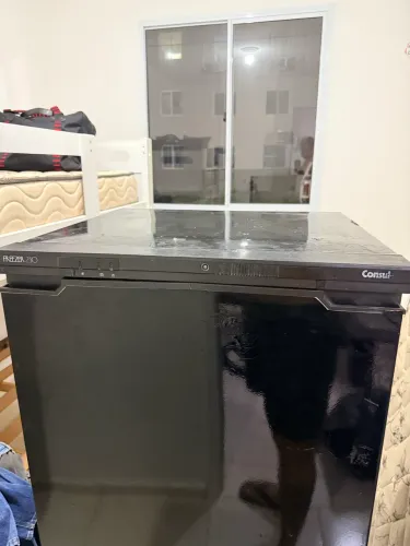Frezzer Vertical 230 LConsul