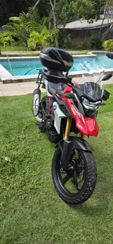 Moto muito nova