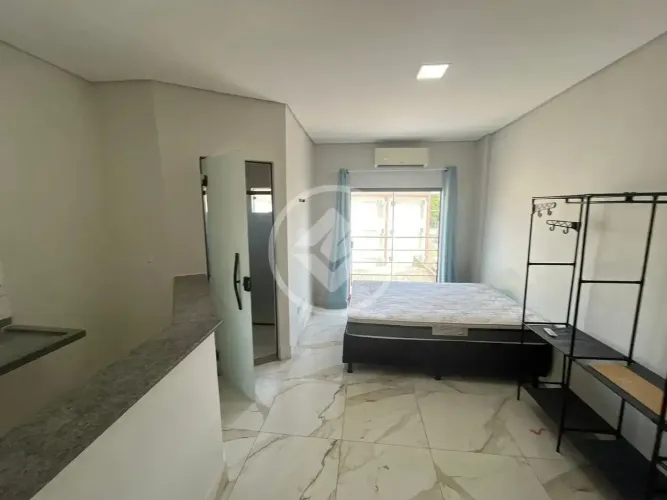 FLAT NO CORAÇÃO DA CIDADE SEMI MOBILADO codigo: 267730