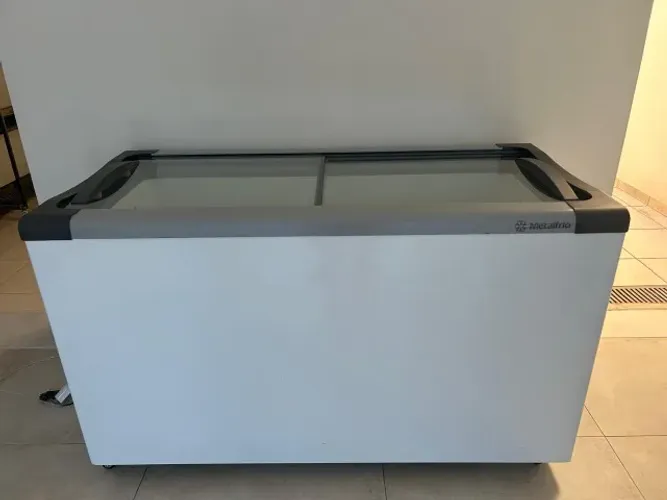 Freezer Expositor Horizontal 399L