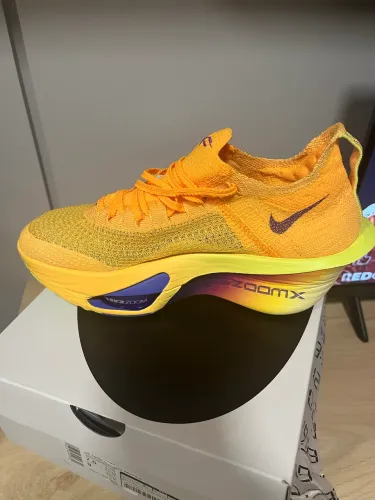 TÊNIS NIKE