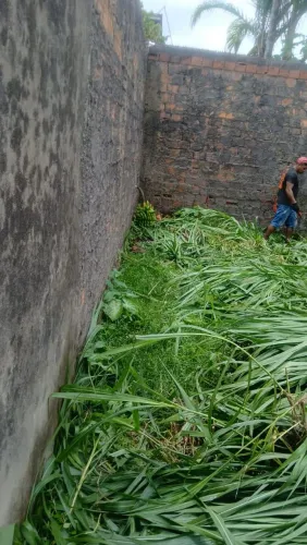 VENDO OU TROCO TERRENO 40 hs JARDIM PARAISO