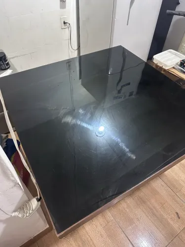 MESA TAMPO DE VIDRO LAQUEADO PRETO