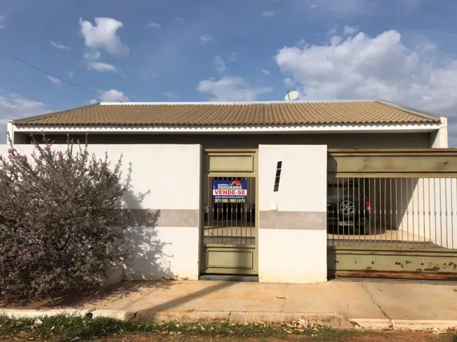 Vende-se casa no residencial NOVA ERA