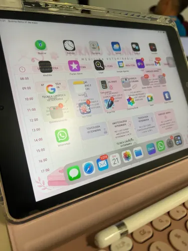 iPad 9° geração + Apple Pencil + teclado e mouse!!