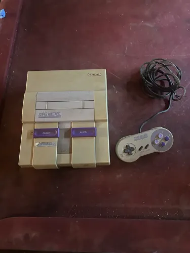 Super nintendo + controle (usado)