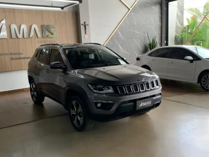 Jeep Compass Longitude 2.0 4X4 Dies. 16V Aut. 2017