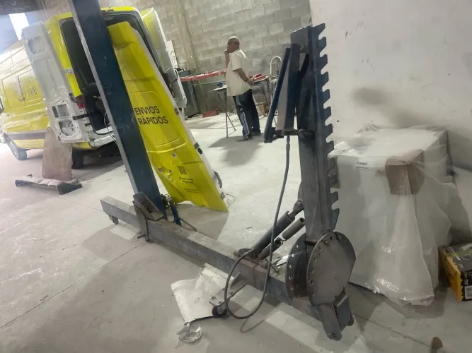 Ferramentas OFICINA COMPLETA DE FUNILARIA E PINTURA