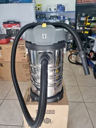 Aspirador de Pó e Água NT3000 30L 1600w Profissional 220v - Karcher (Novo/Loja)