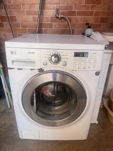 Máquina Lava e seca 8,5 kg LG