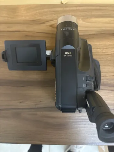 Filmadora JVC