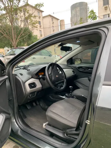 Chevrolet Onix JOY Hatch 1.0 8V Flex Mec. 4P 2019