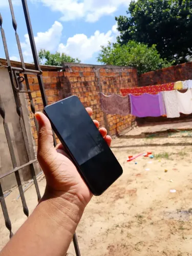 CELULAR