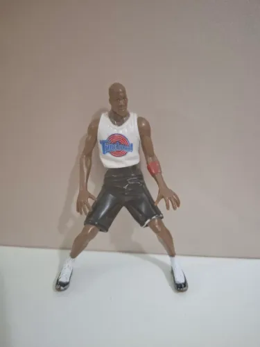 Boneco Michael Jordan 