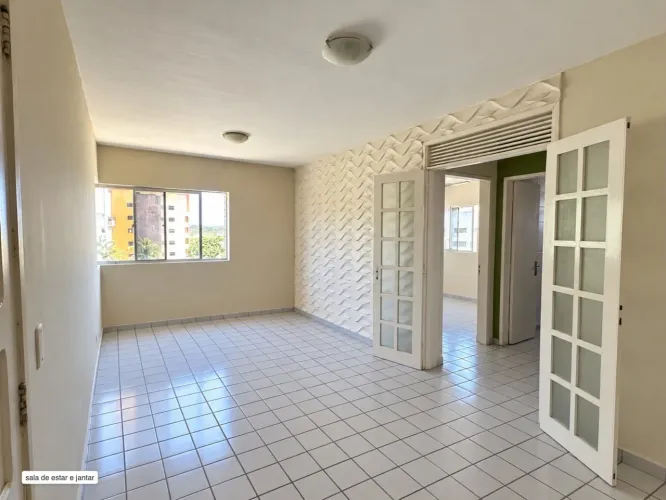 VENDE-SE APARTAMENTO 3/4 EM CANDELÁRIA, EXCELENTE LOCALIZAÇÃO