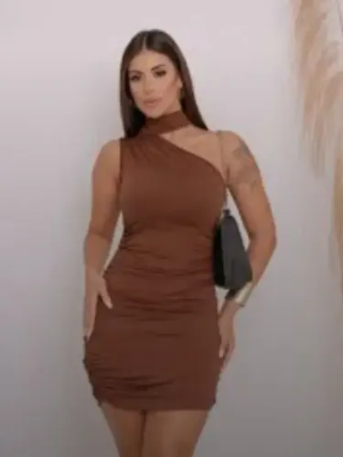 Vendo vestido da moda