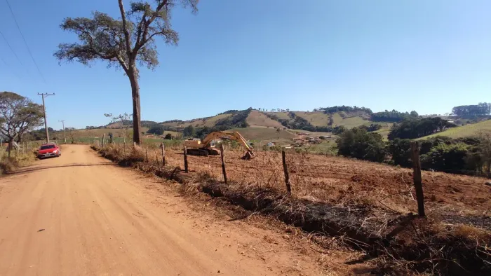 Lote/Terreno para venda com 1000 metros quadrados em Zona Rural - Socorro - São Paulo