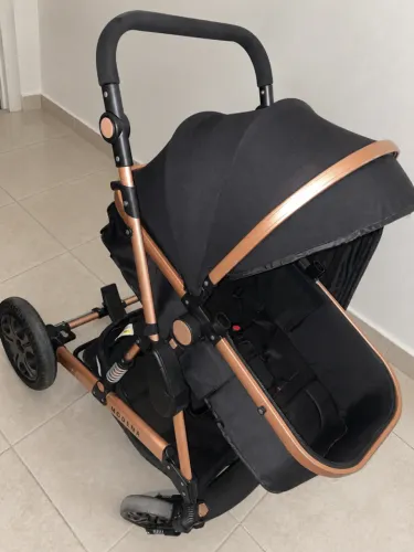Carrinho Belluno Modena + Bebê Conforto | Importado