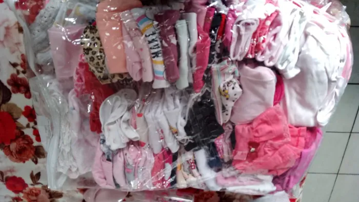 Roupas de menina