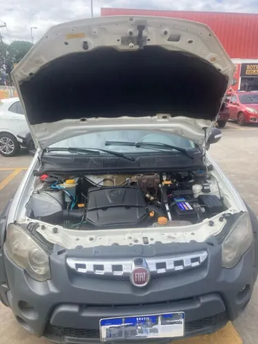 Fiat Strada Adventure1.8/ 1.8 Locker Flex CD 2015