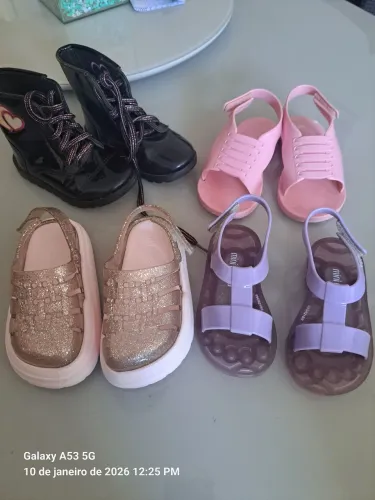 Sapatos de menina