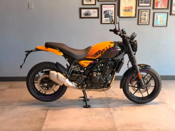 ROYAL ENFIELD GUERRILLA 450
