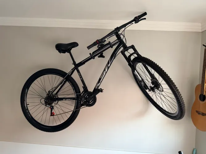 Bicicleta KSW com dois dias de uso