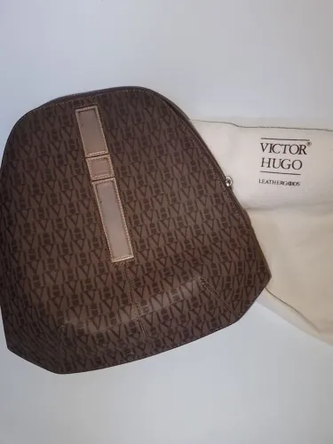 Mochila Victor Hugo