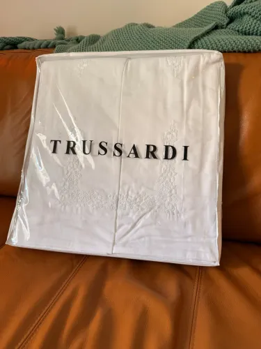 Jogo de cama casal TRUSSARDI