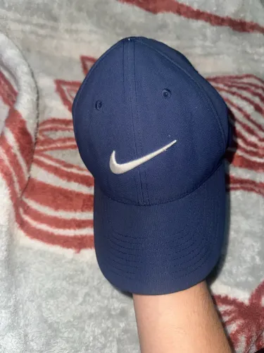 Boné Nike azul marinho 