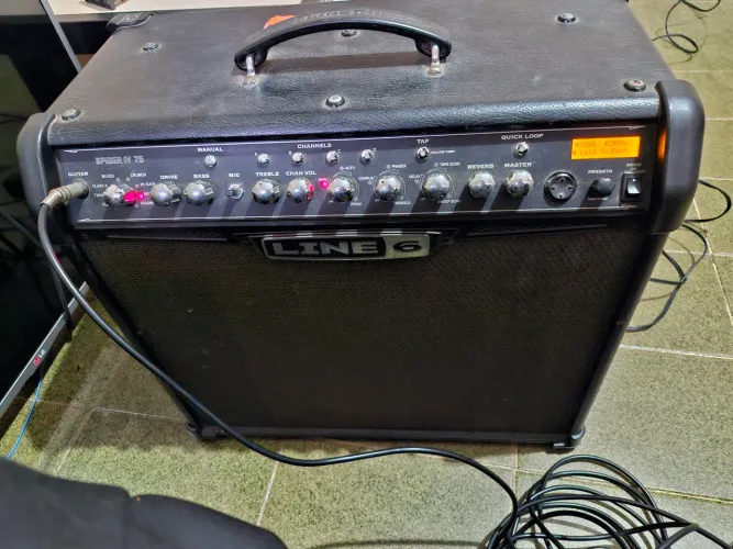 Amplificador spider 4 line 6