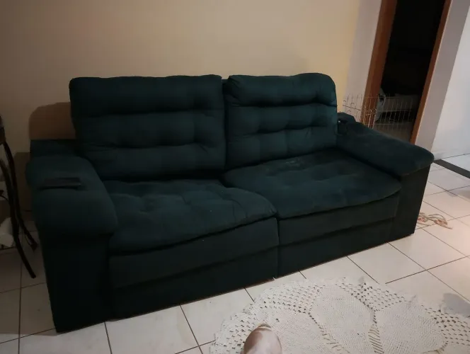 Sofá Retrátil Usado