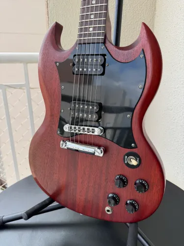 Guitarra Gibson SG special 