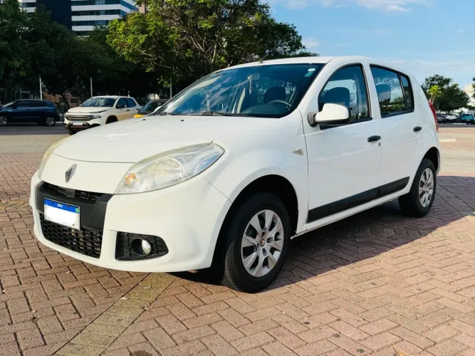 Renault Sandero Expression Hi-flex 1.0 16V 5P 2013