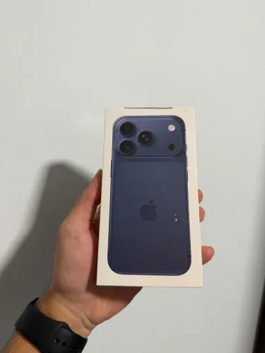 ? iPhone 17 Pro 256GB Azul - Lacrado