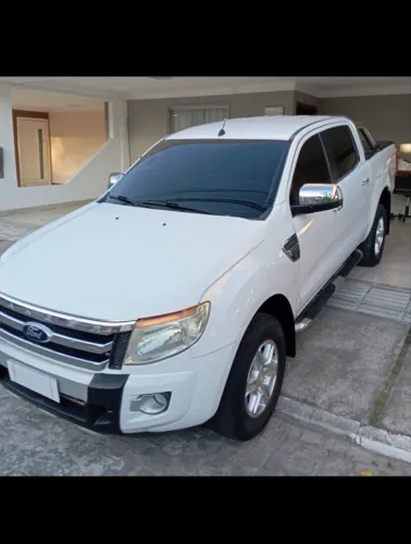 Ford Ranger XLT 2.5 16V 4X2 CD Flex 2013