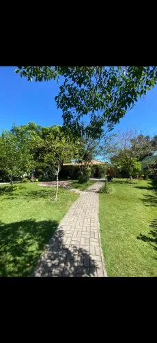 Alugo apartamento 3 quartos 1 banheiro