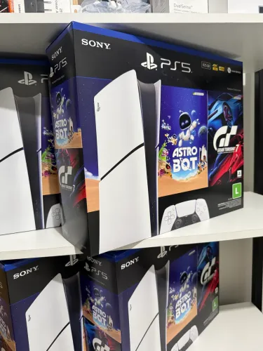 PlayStation 5 Mídia digital 1 controle e 2 Jogos LACRADO