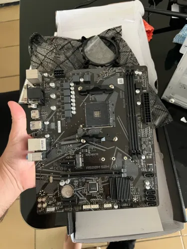 Placa mãe A520M