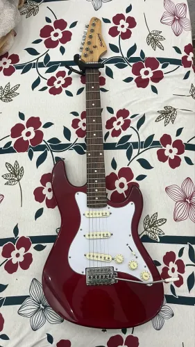 Guitarra Strinberg