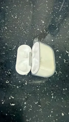 Estojo (caixa de recarga )fone AirPods 4
